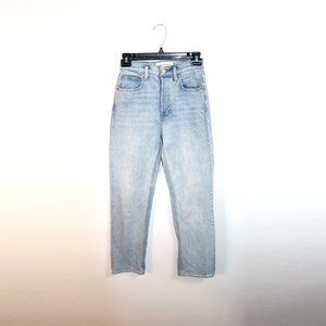 Denim Forum Arlo Hi-Rise Straight Jean 28L in 9 Yrs Blondie Blue 23